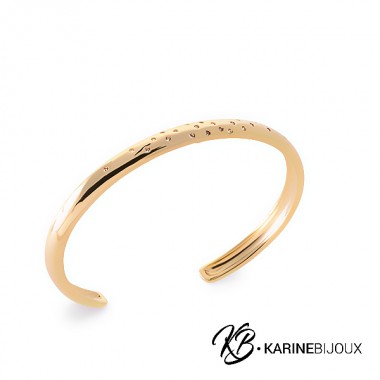 Jonc ouvert et zirconium...