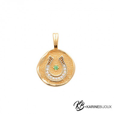 Pendentif porte bonheur fer...